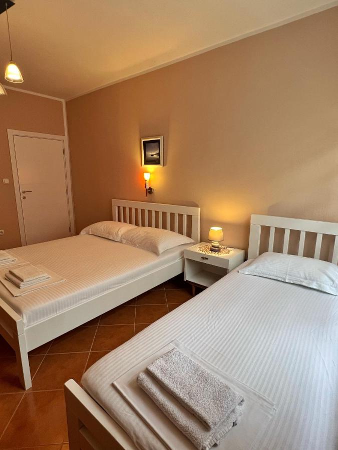 Lav Apartments ヘルツェグ・ノヴィ エクステリア 写真