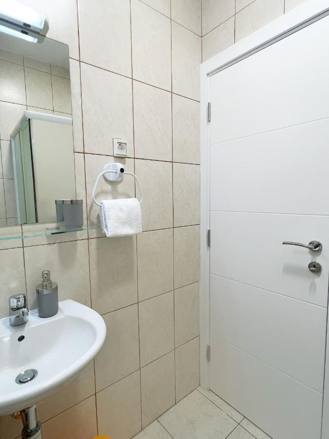 Lav Apartments ヘルツェグ・ノヴィ エクステリア 写真
